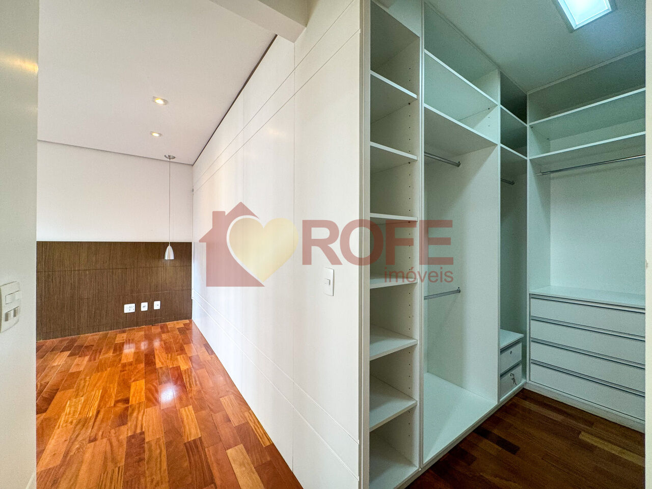 Foto 34 - RF10571