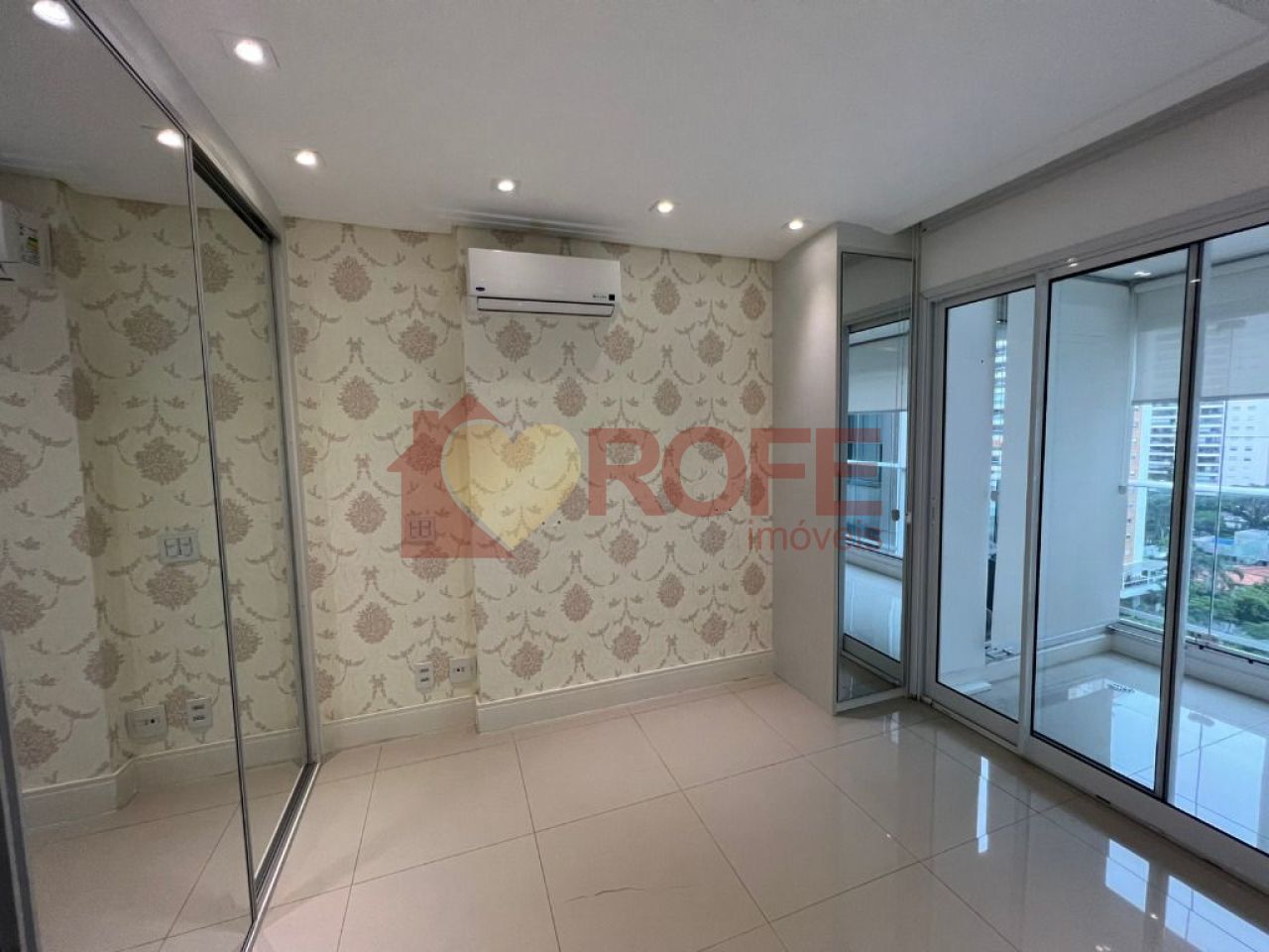 Foto 9 - RF12569