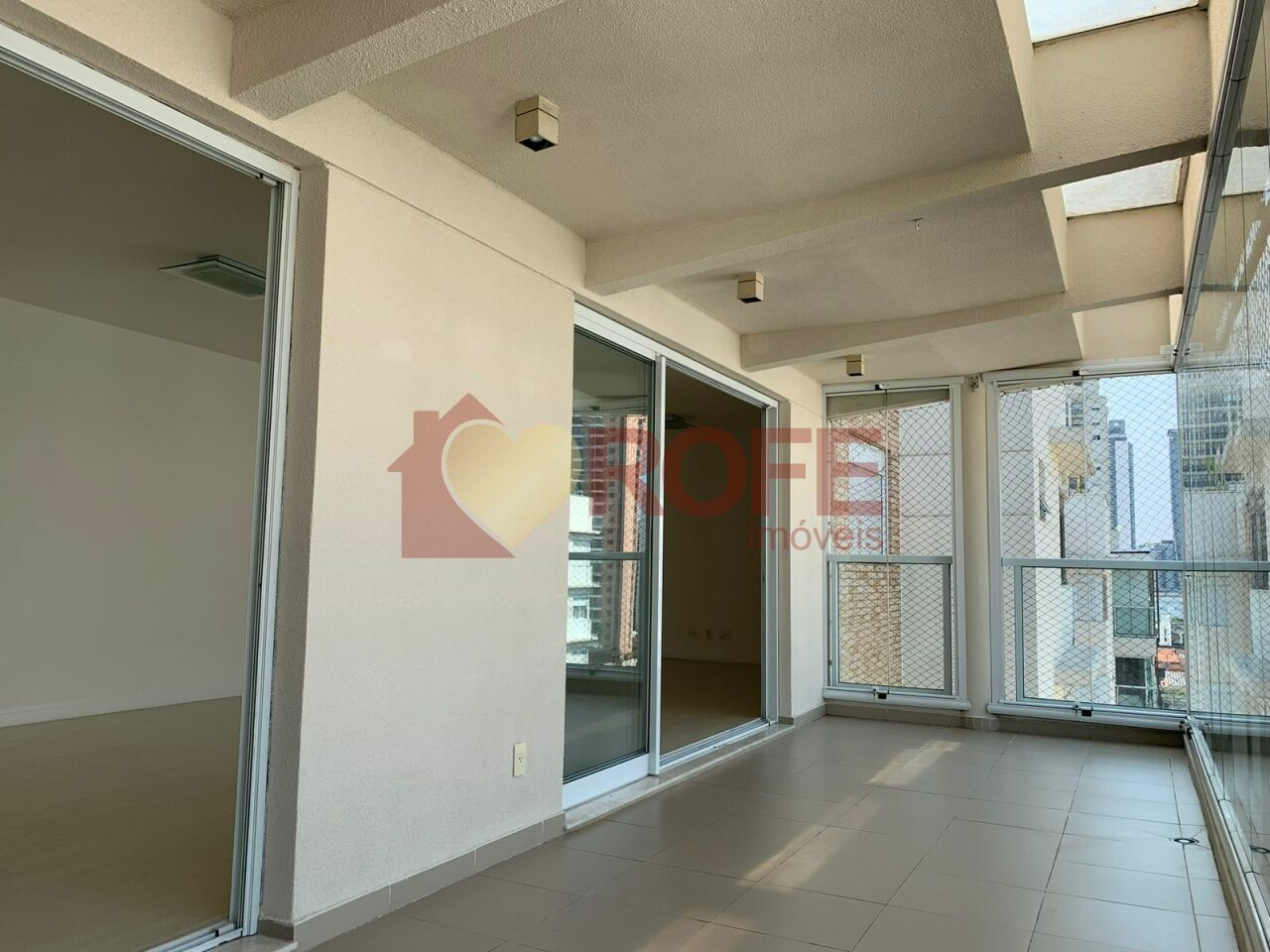 Foto 2 - RF14303