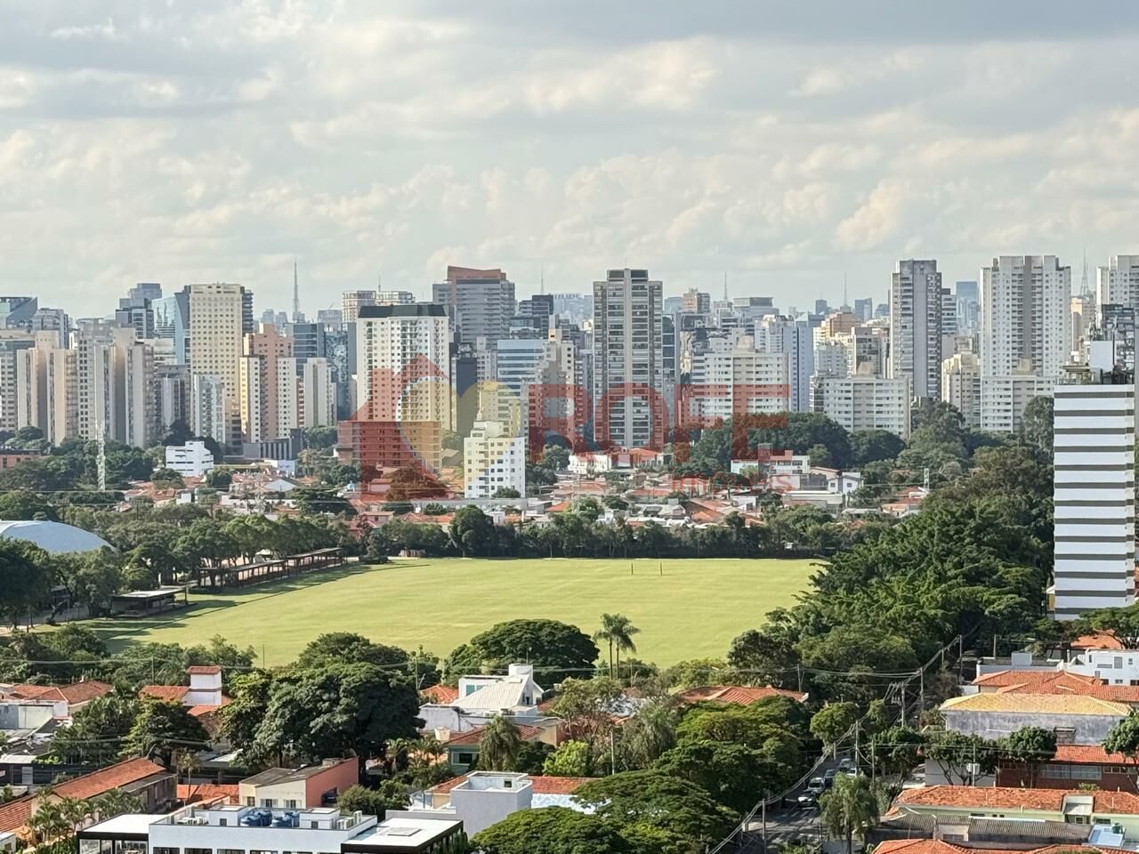 Foto 8 - RF15720