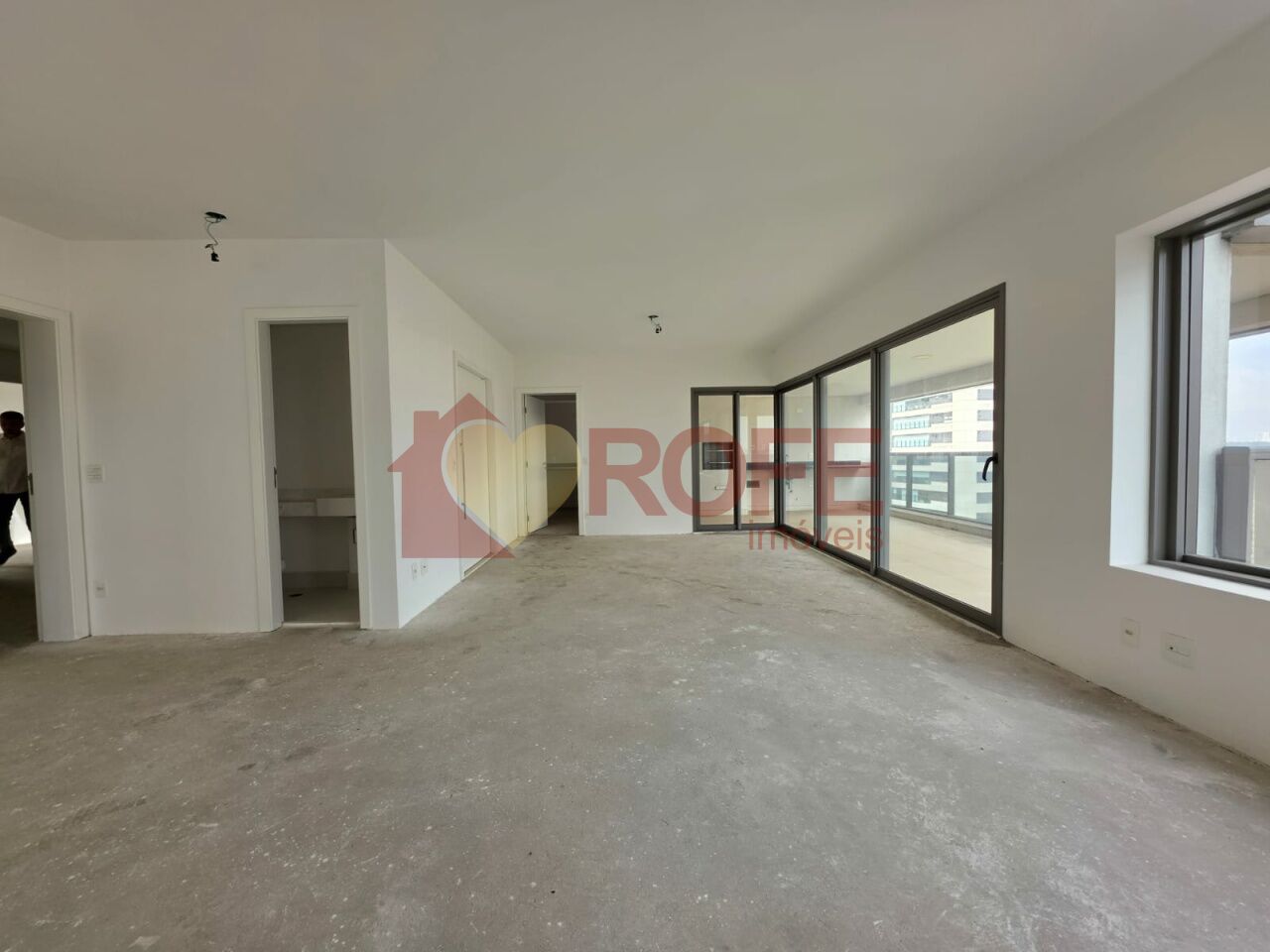 Foto 3 - RF17126