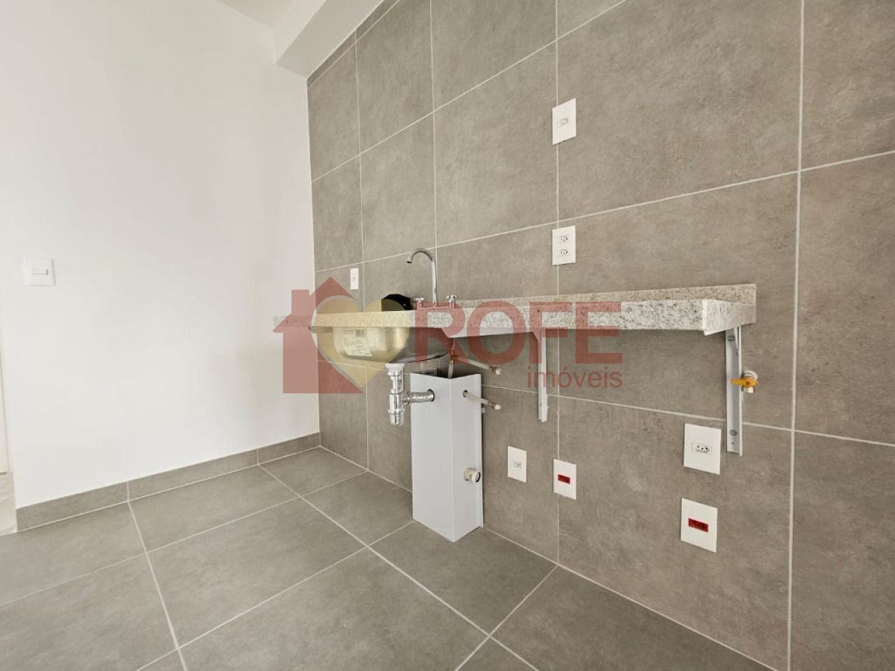 Foto 4 - RF17456