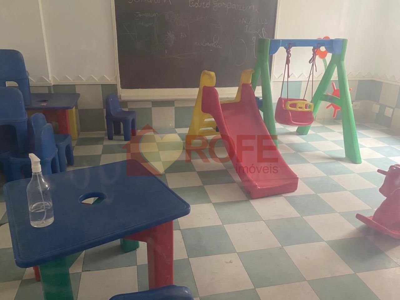Foto 25 - RF17824