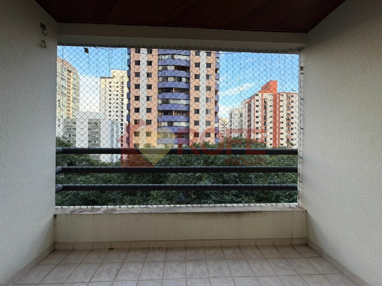 Foto 3 - RF18043