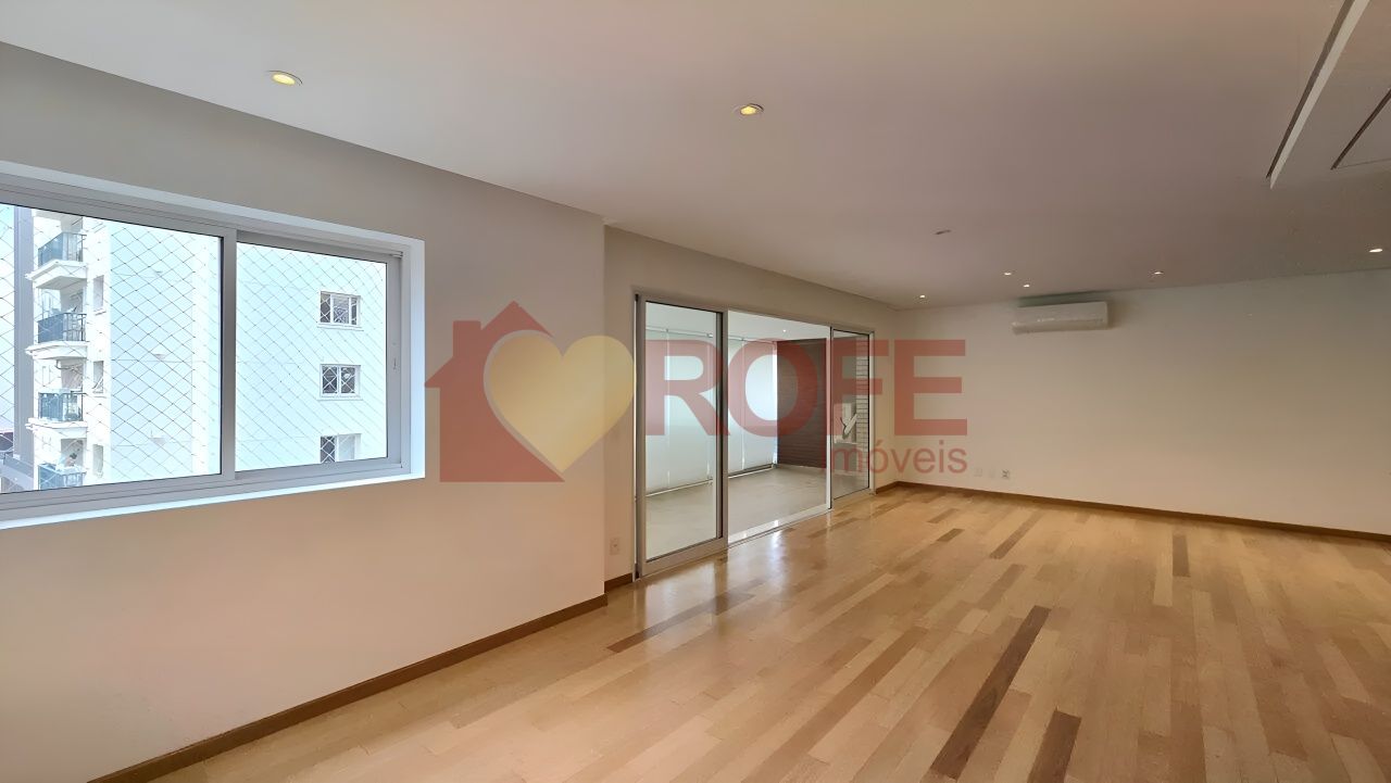 Foto 5 - RF18890