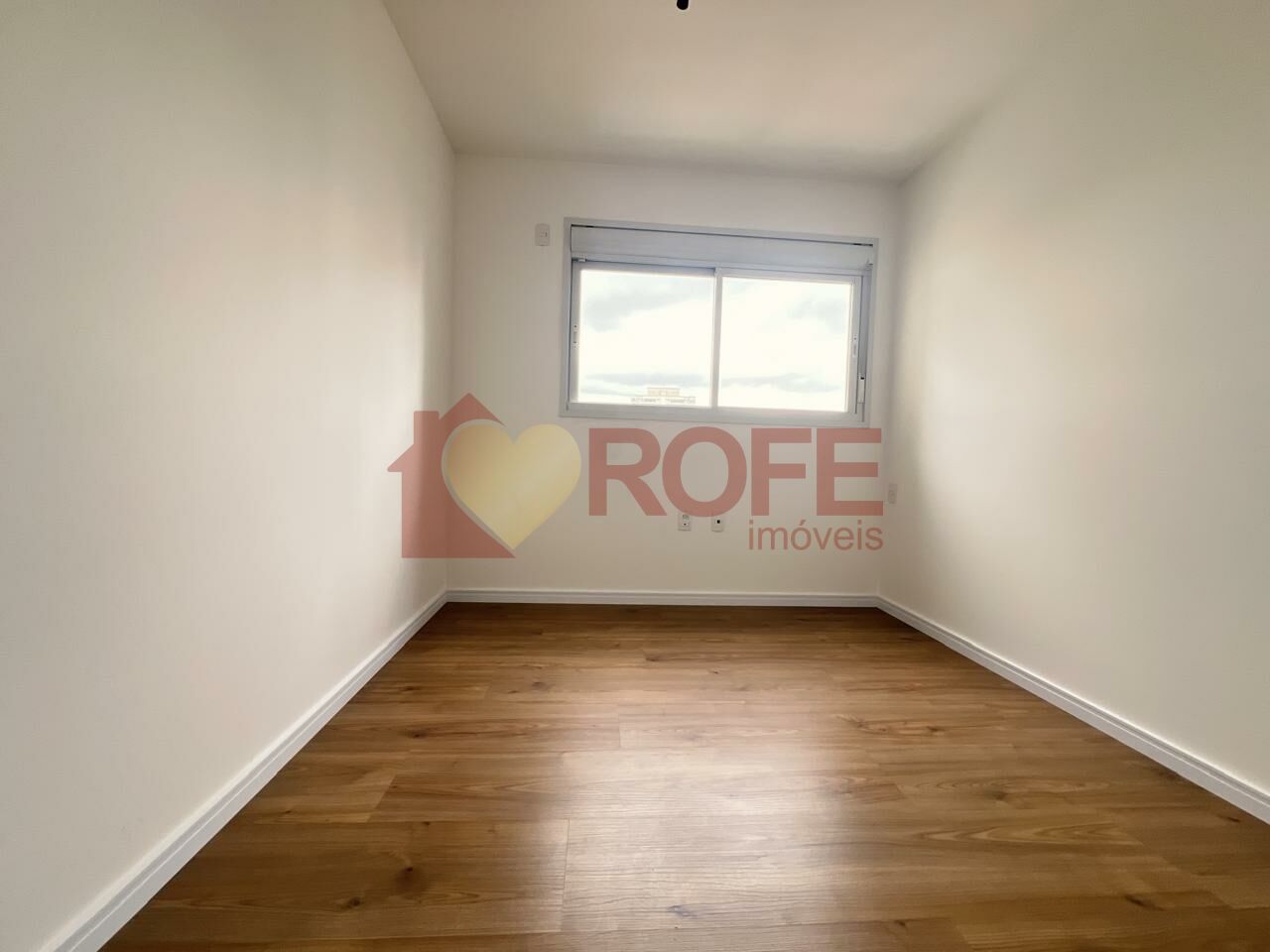 Foto 8 - RF23040