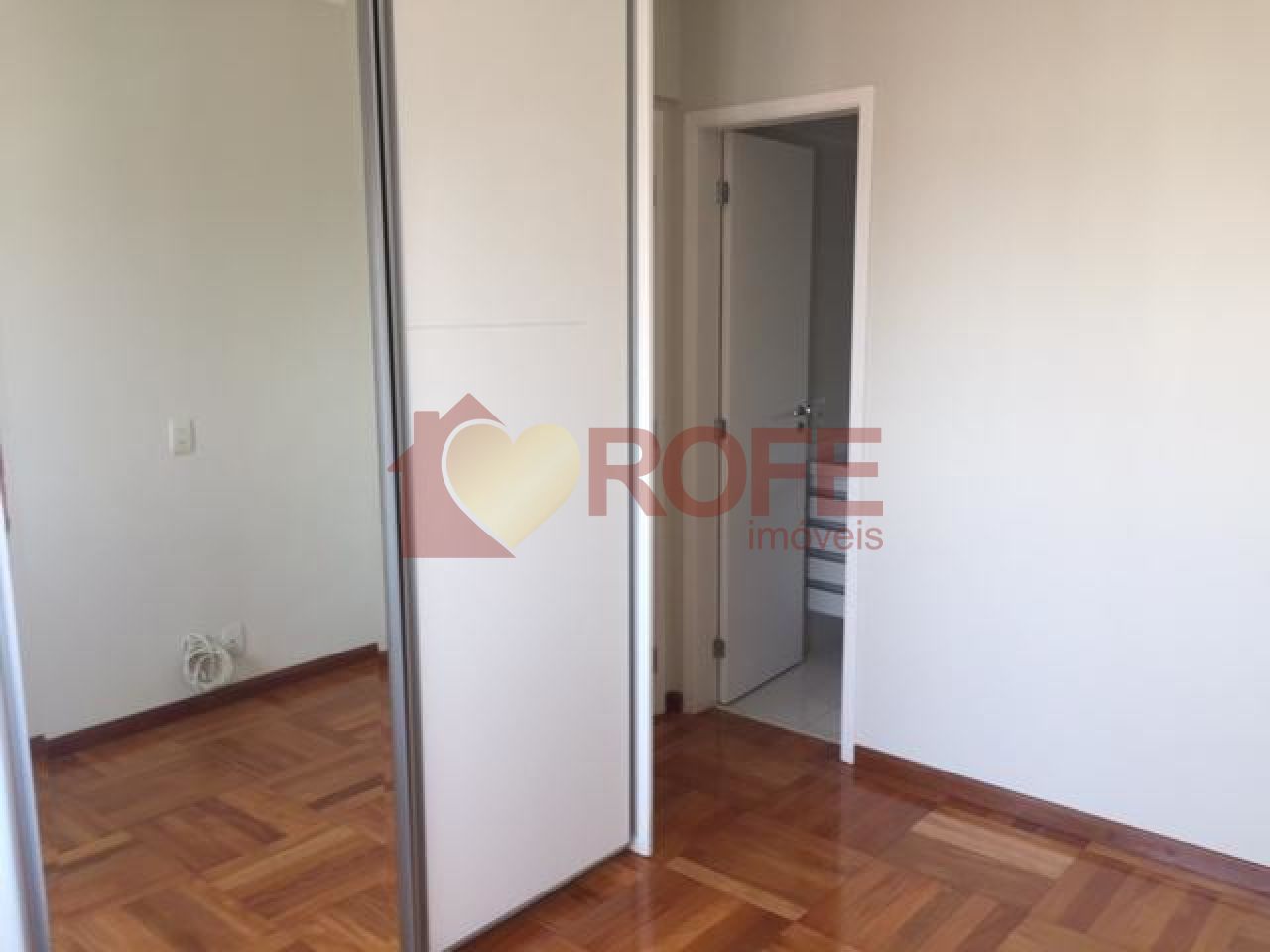 Foto 8 - RF2376