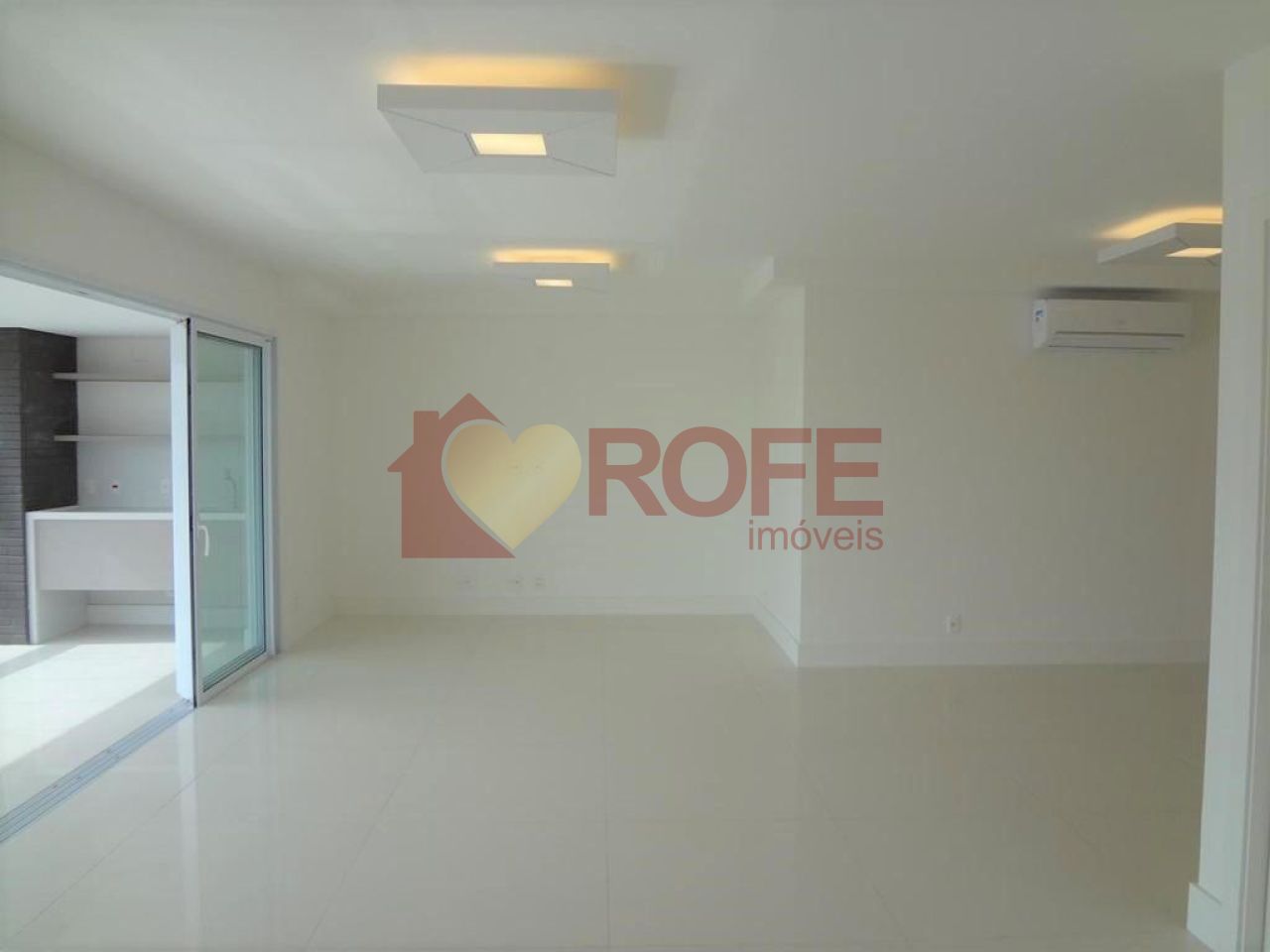 Foto 2 - RF23825