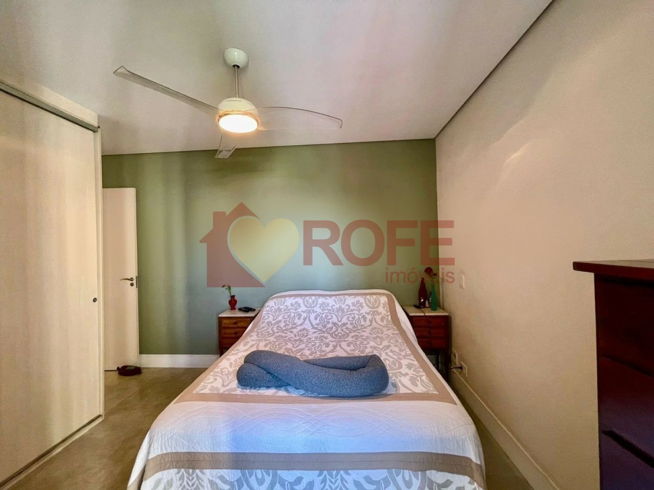 Foto 22 - RF25725