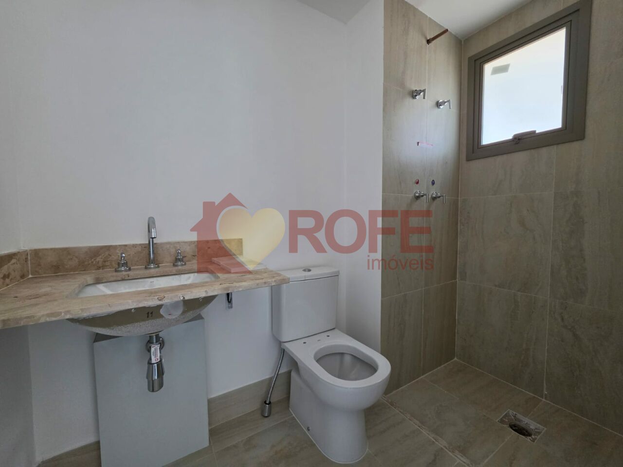 Foto 6 - RF26786