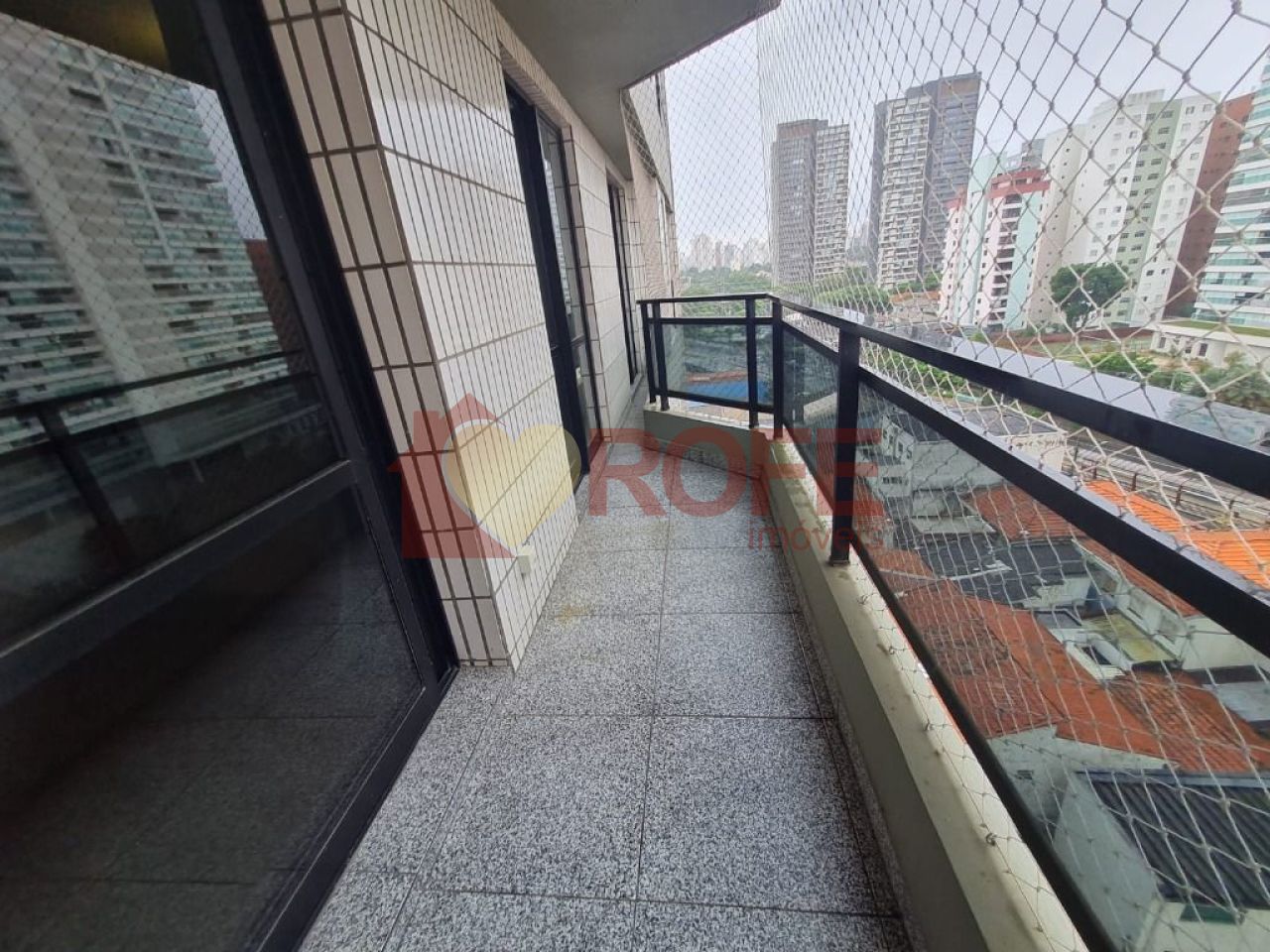Foto 2 - RF30153