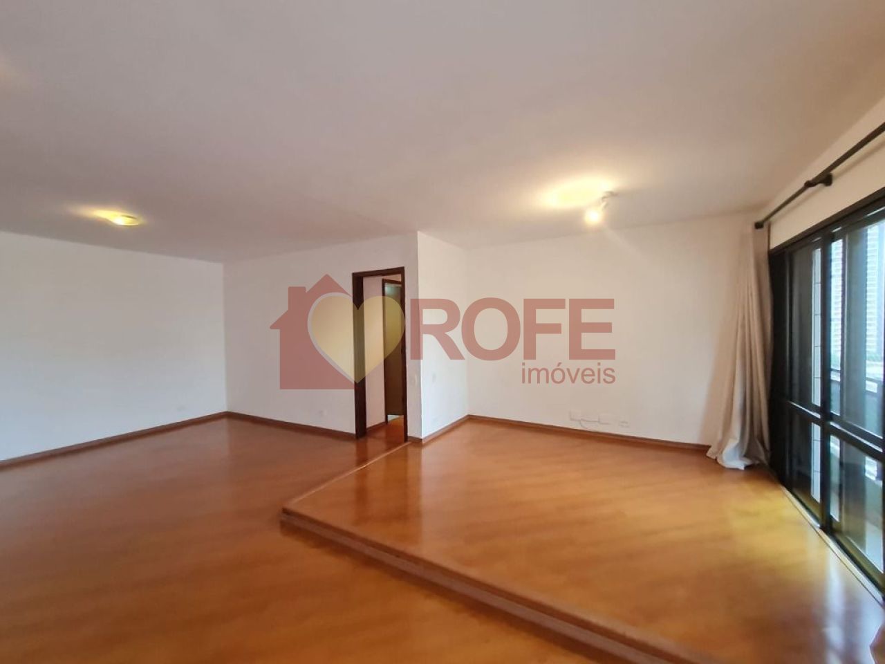 Foto 9 - RF30153