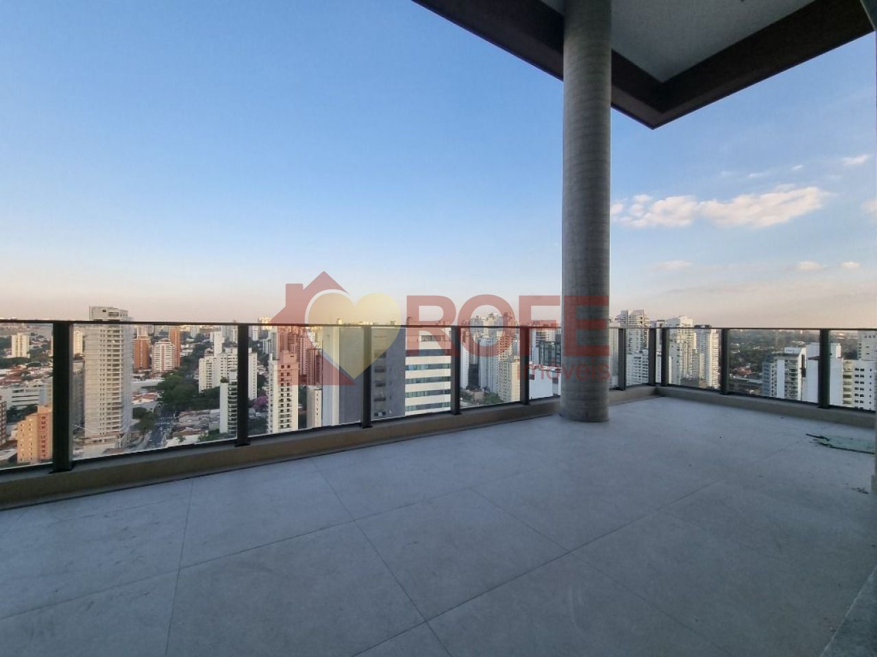 Foto 2 - RF30368