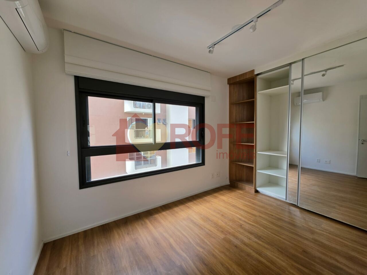 Foto 8 - RF31891