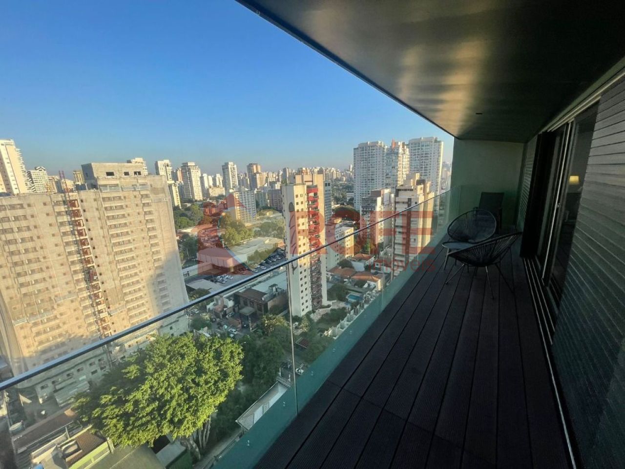 Foto 5 - RF33077