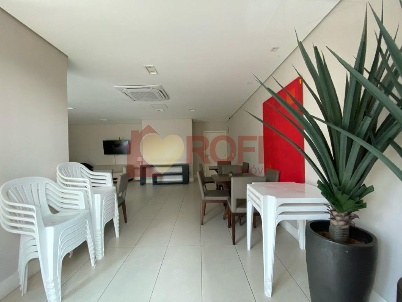 Foto 32 - RF33204