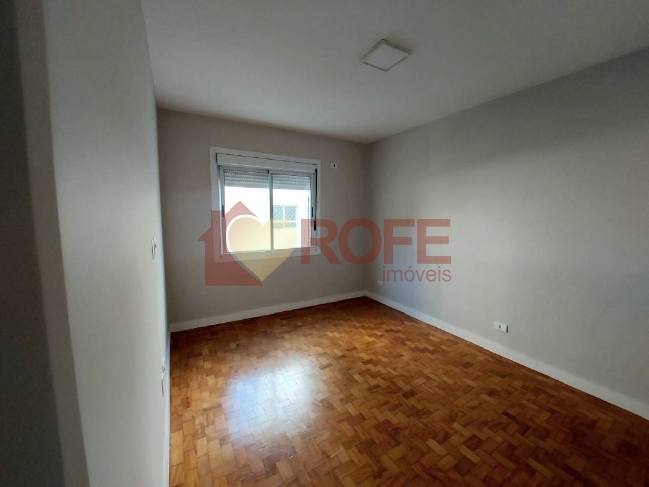 Foto 6 - RF33643