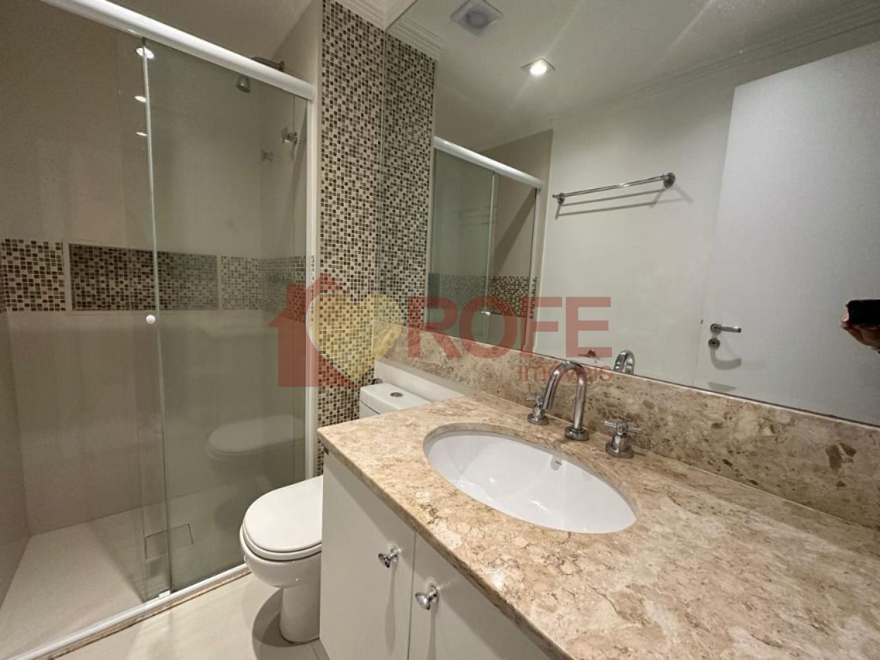 Foto 5 - RF37848