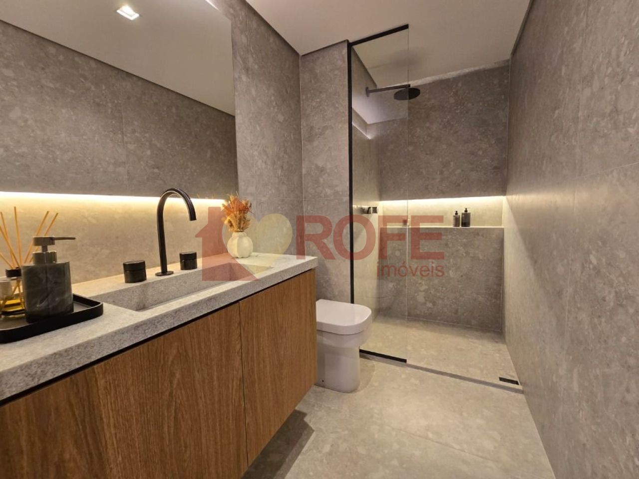 Foto 22 - RF38405