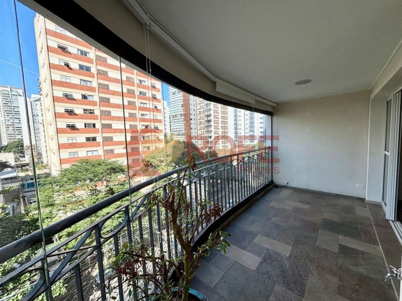 Foto 4 - RF38593