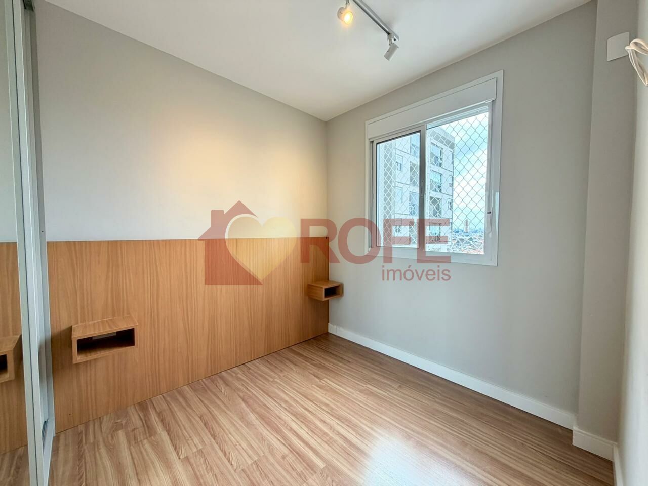 Foto 16 - RF38817