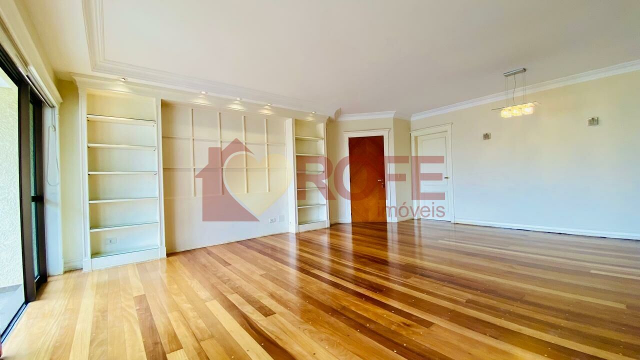 Long Champs, 135m², venda. Bro