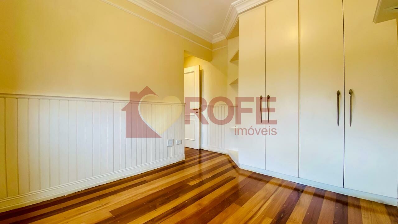 Long Champs, 135m², venda. Bro