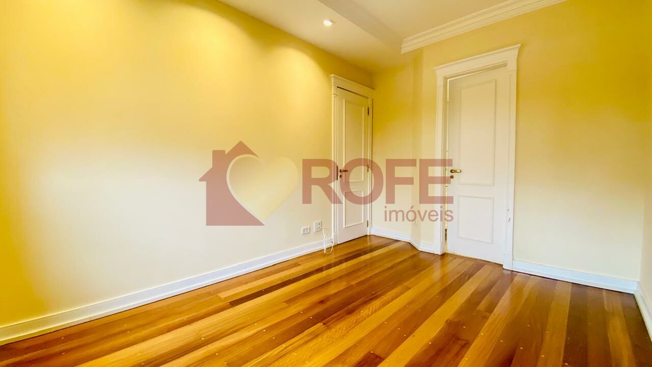 Long Champs, 135m², venda. Bro