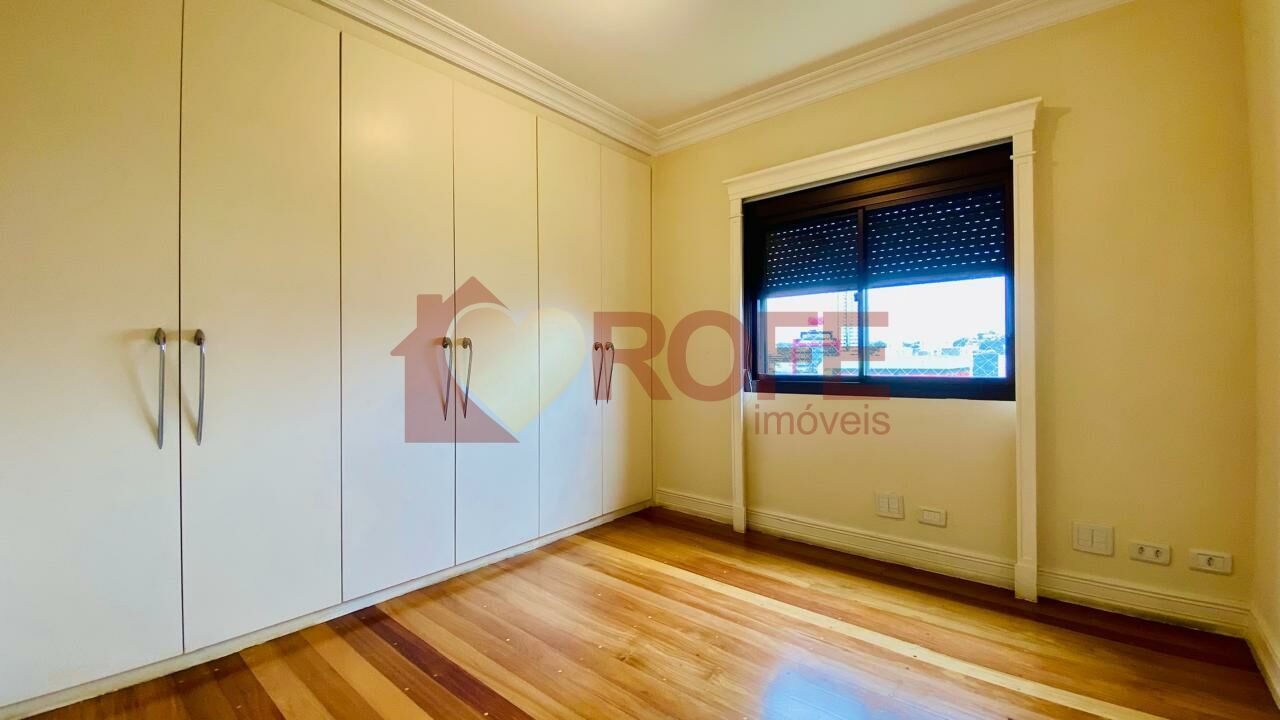 Long Champs, 135m², venda. Bro