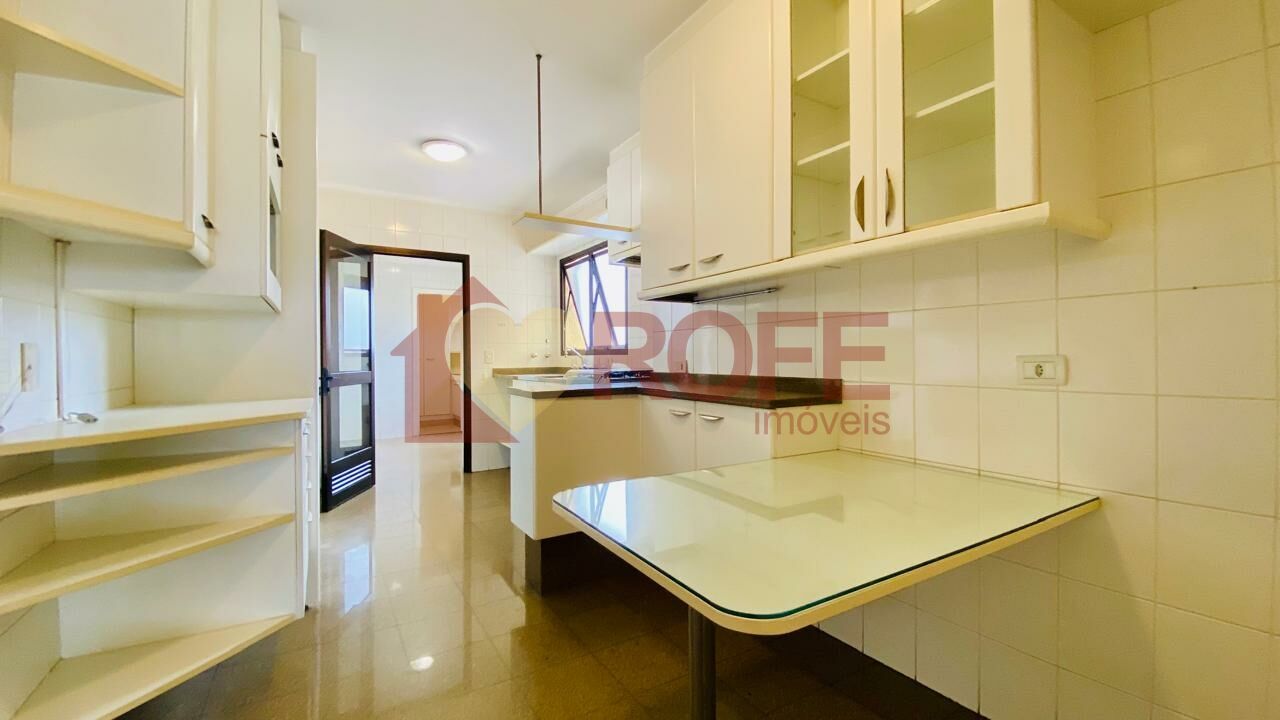 Long Champs, 135m², venda. Bro