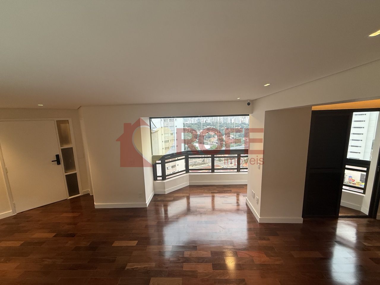 Foto 13 - RF40297