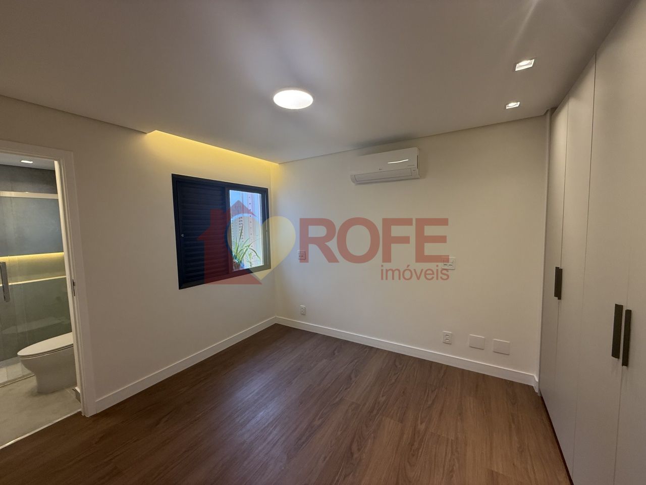 Foto 39 - RF40297