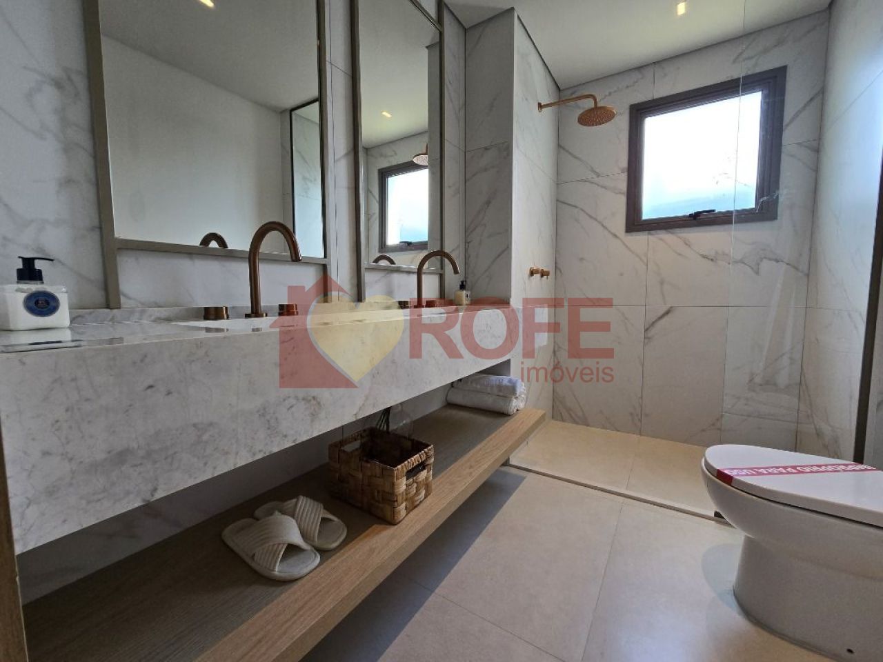 Foto 43 - RF40339