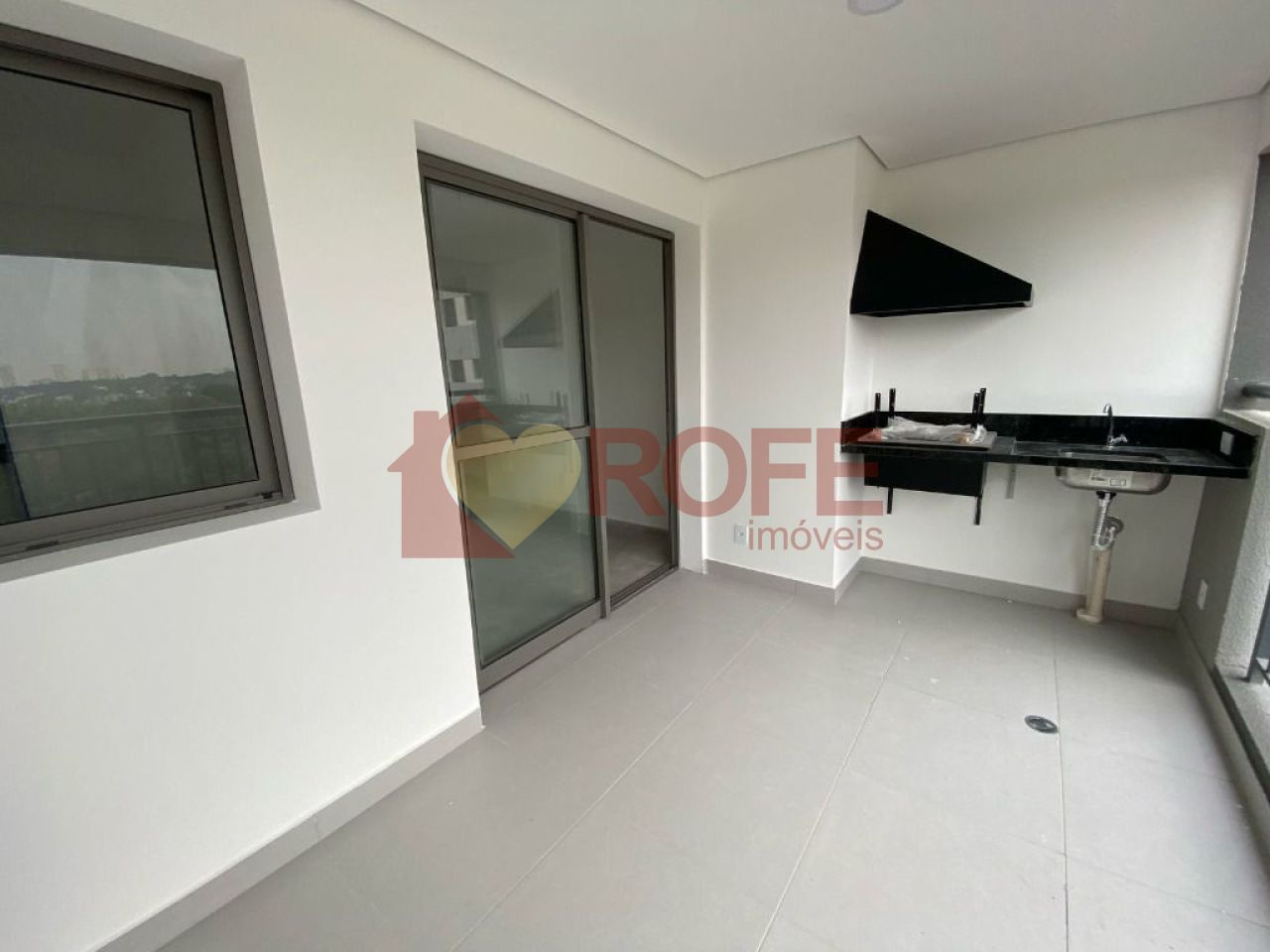 Foto 5 - RF40654