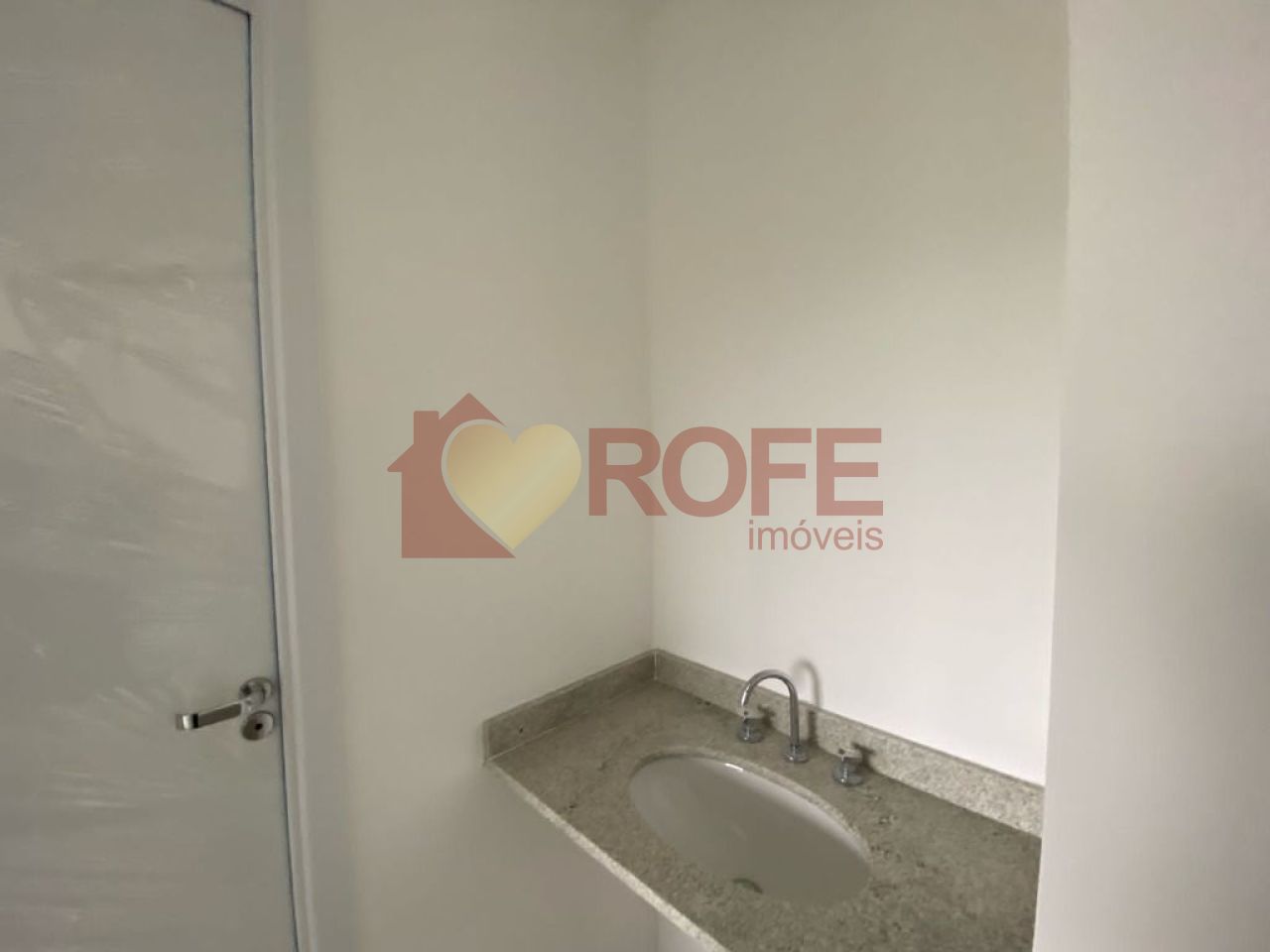 Foto 11 - RF40654
