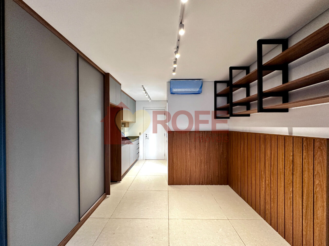 Foto 4 - RF40725