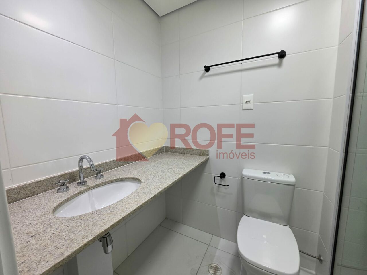 Foto 15 - RF41167