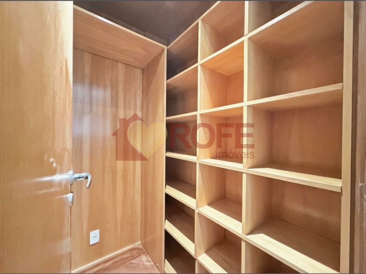 Foto 14 - RF42812
