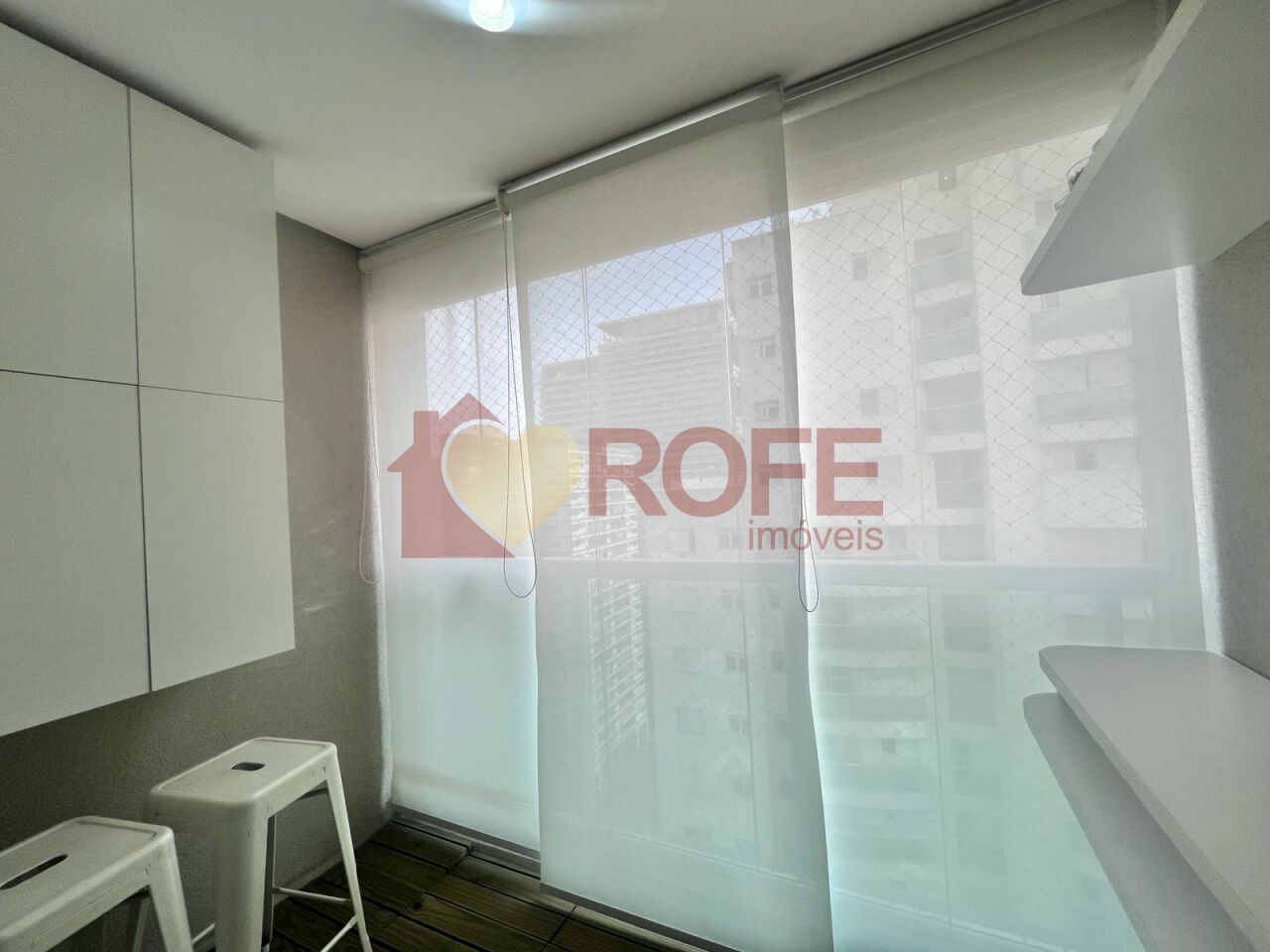 Foto 5 - RF4493