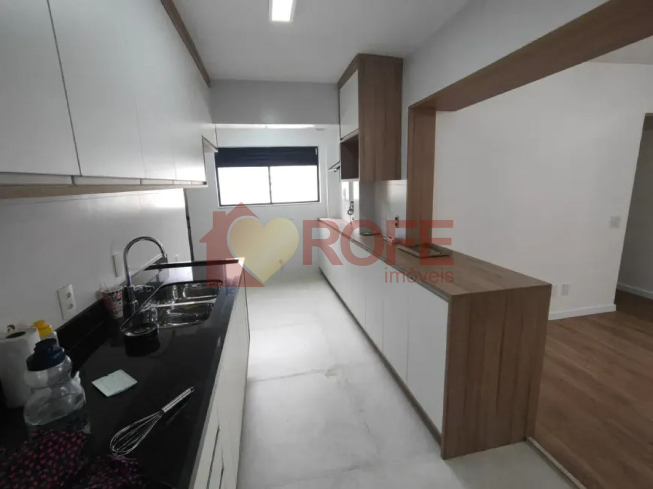 Foto 4 - RF46073