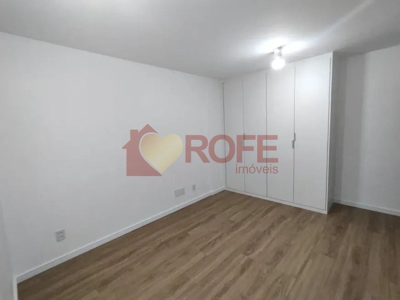 Foto 9 - RF46073