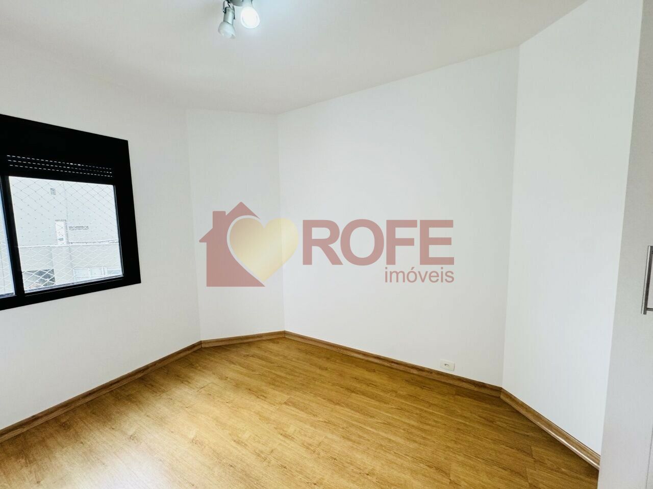 Foto 14 - RF47059