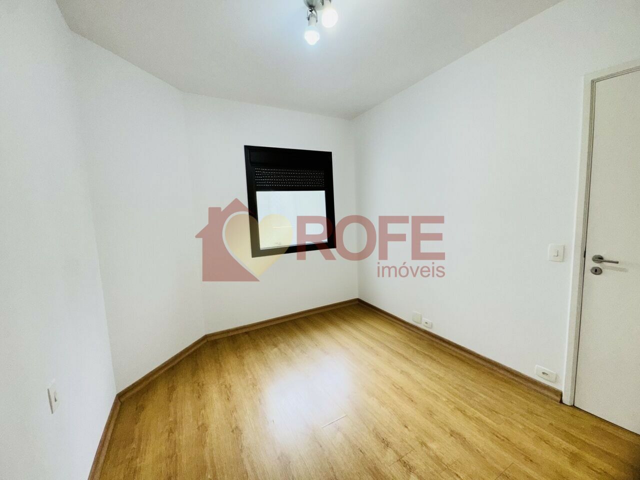Foto 16 - RF47059