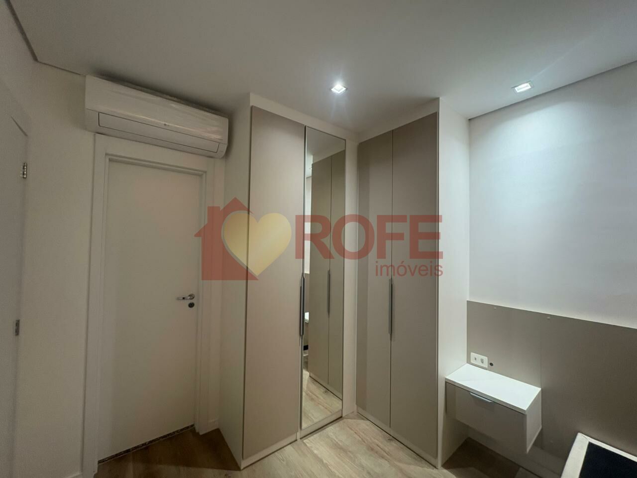 Foto 6 - RF47152