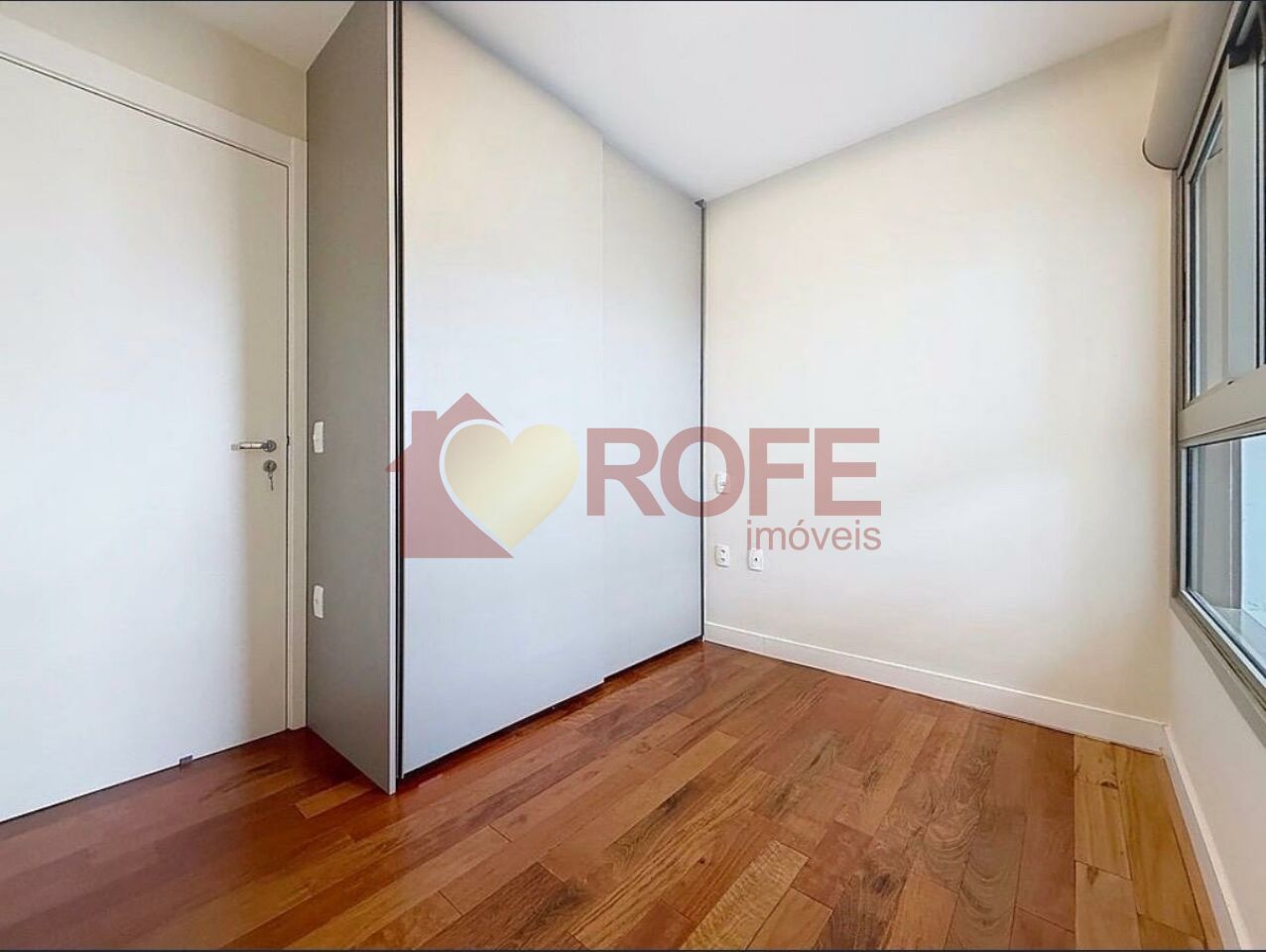 Foto 9 - RF47428