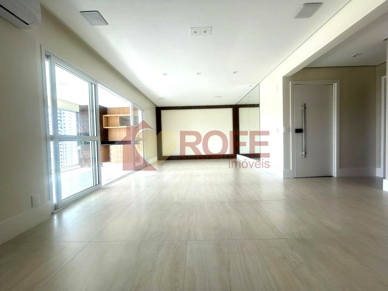 Foto 2 - RF47724