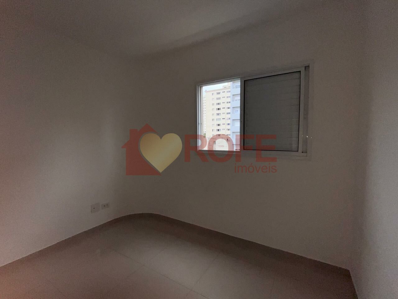 Foto 11 - RF47842