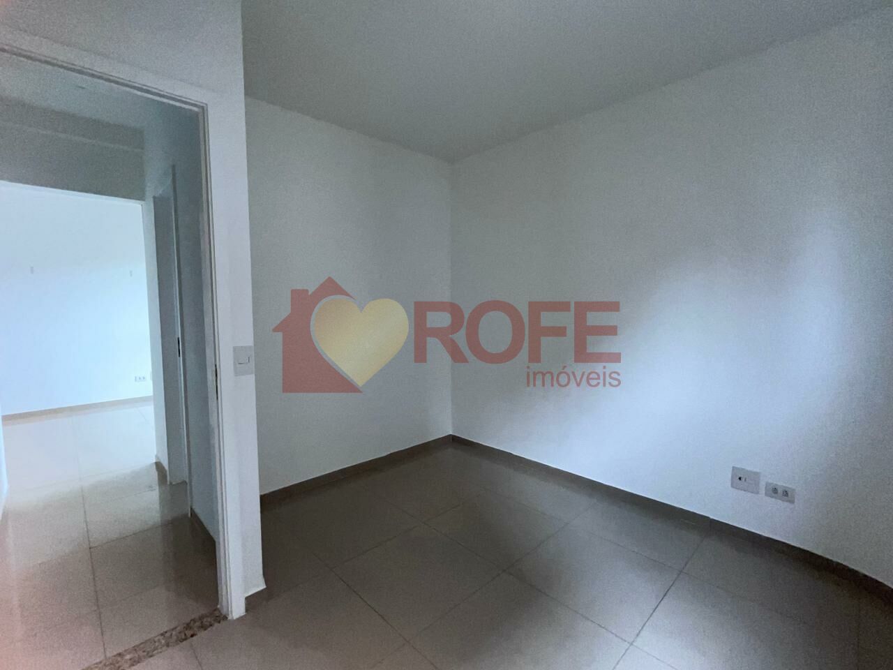 Foto 12 - RF47842