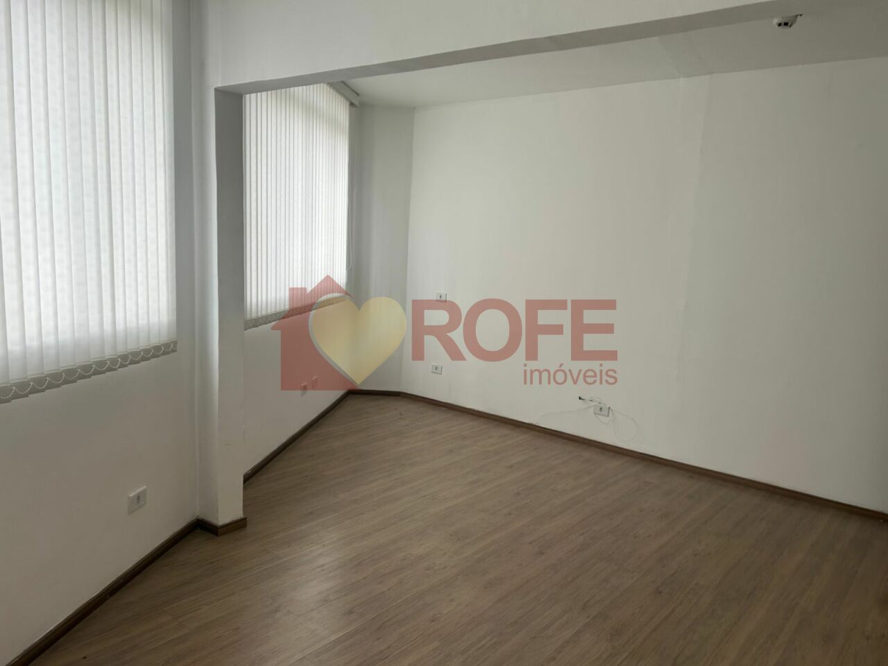 Foto 4 - RF47903