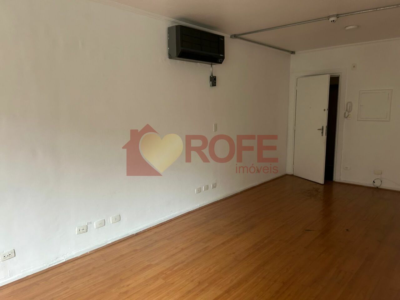 Foto 3 - RF47904